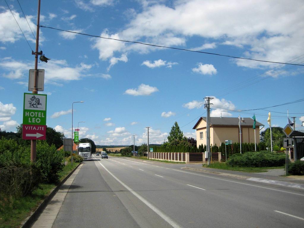 Eko Penzion Leo Dudince Exterior photo