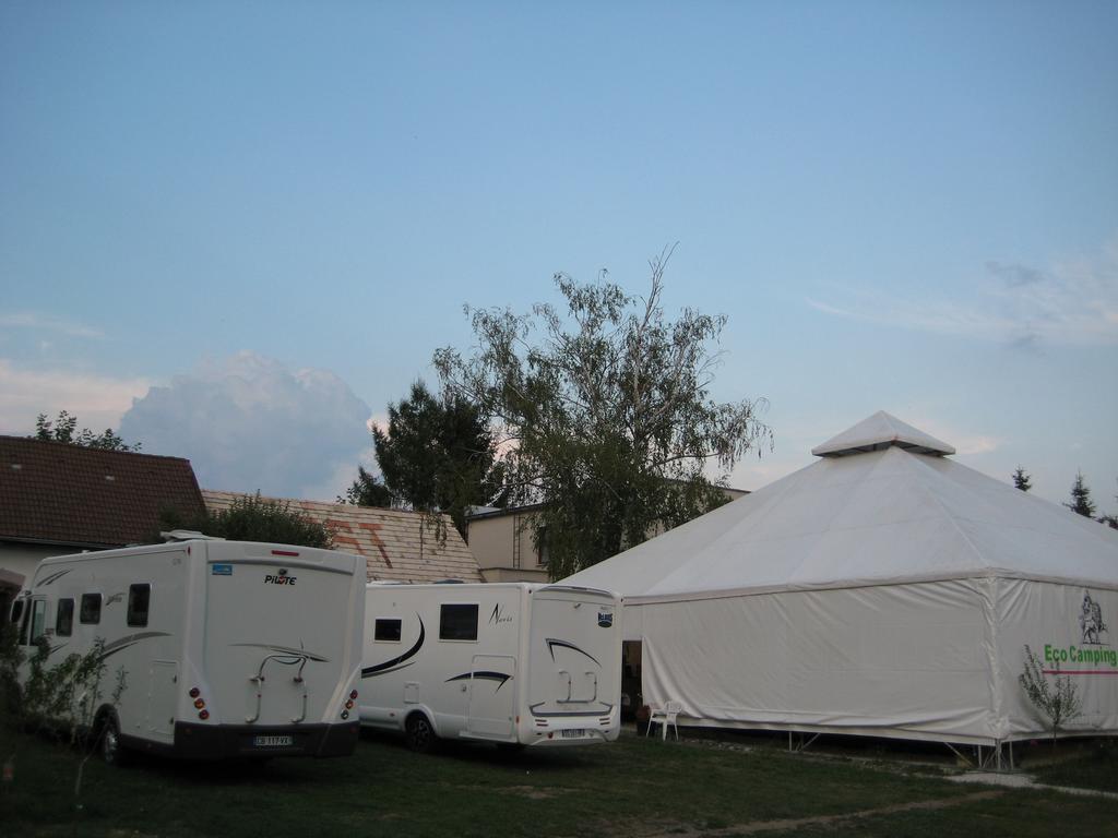 Eko Penzion Leo Dudince Exterior photo
